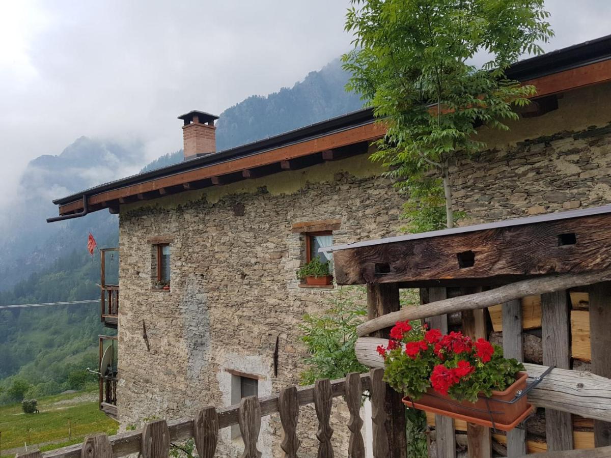 Agri-B&B Lou Col Canosio Zewnętrze zdjęcie